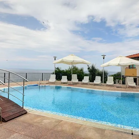 Guest house Lalov Egrek 3*