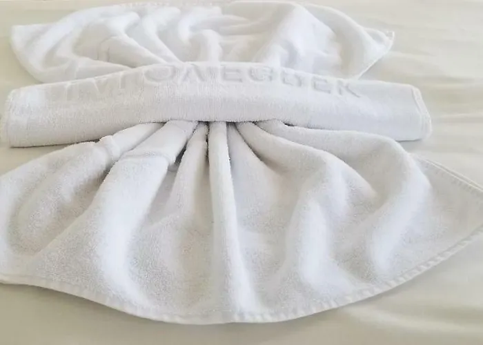 Lalov Egrek 게스트하우스 3*